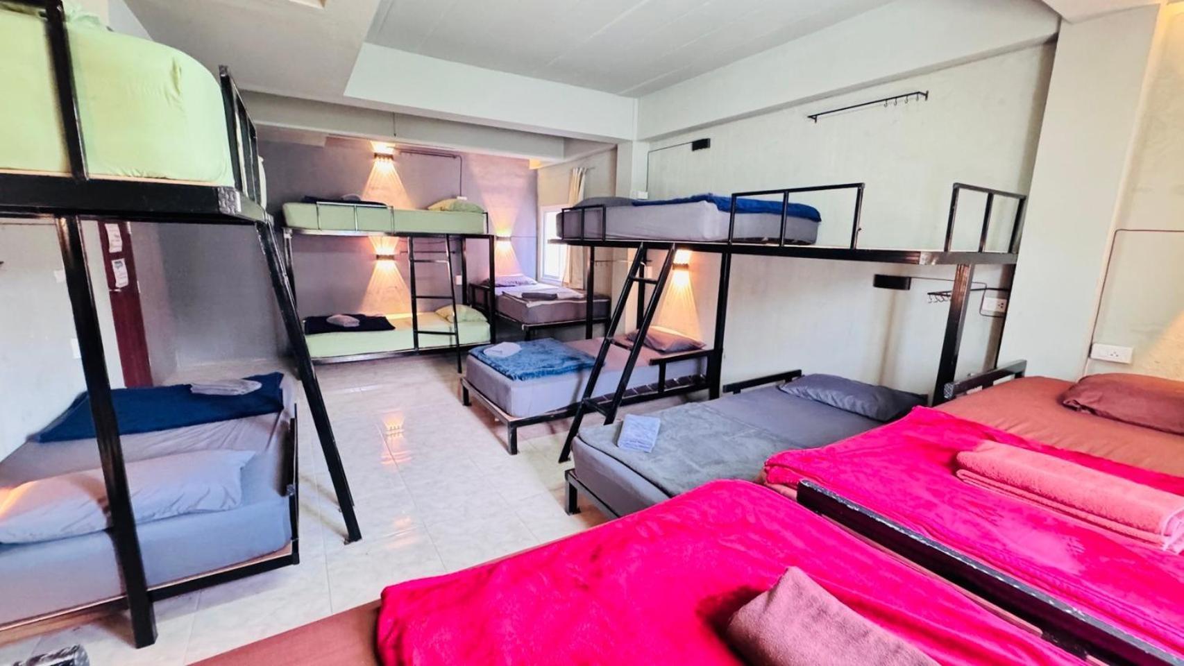 Stay At Moon Hostel Хад-Рін Екстер'єр фото