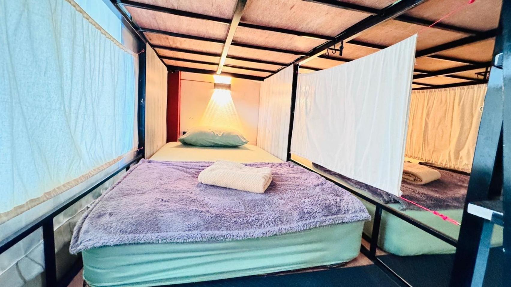 Stay At Moon Hostel Хад-Рін Екстер'єр фото